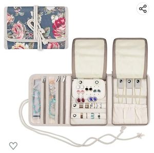💐Shabby Chic Floral Jewelry Roll Storage Bag Organizer